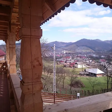 Farmház Pensiunea Agroturistica Raluca *